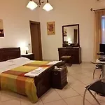 Oleaster - Oda ve Kahvaltı Bolognetta