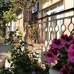 Oda ve Kahvaltı Oleaster - 3*