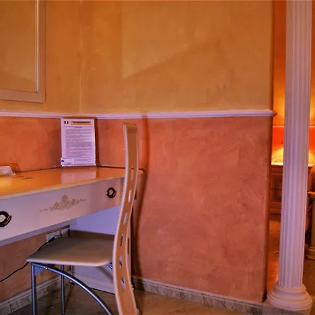 Oleaster - & Couette-café